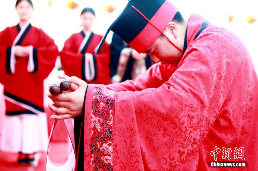 간쑤 마을에서 열린 ‘주자가례’ 전통 혼례