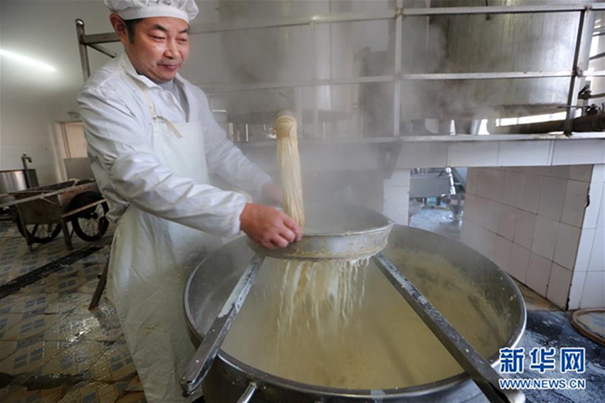 장쑤 유명 먹거리 ‘바이푸차간’ 가게 탐방