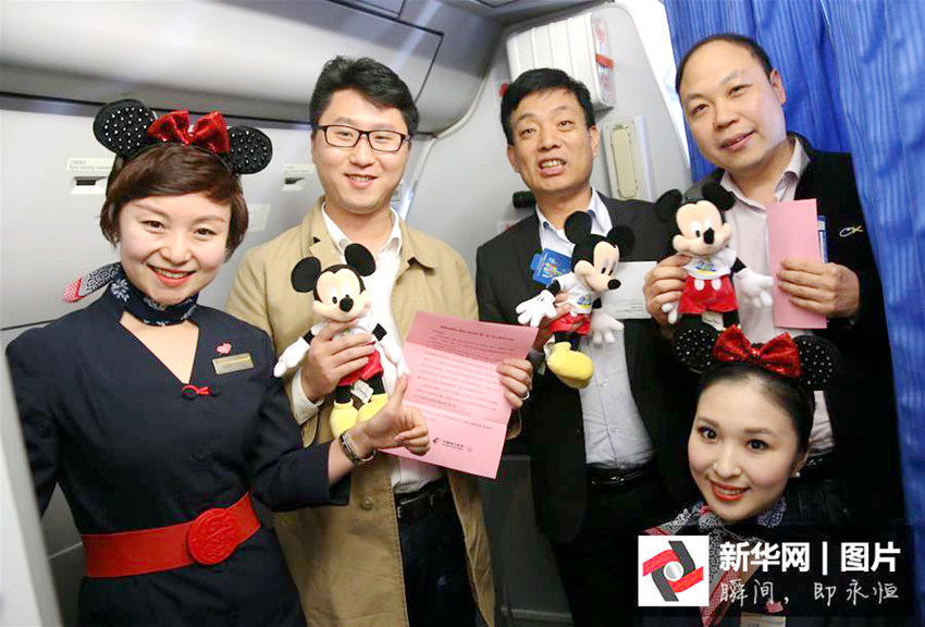 중국 동방항공 디즈니 테마 여객기 정식 운행