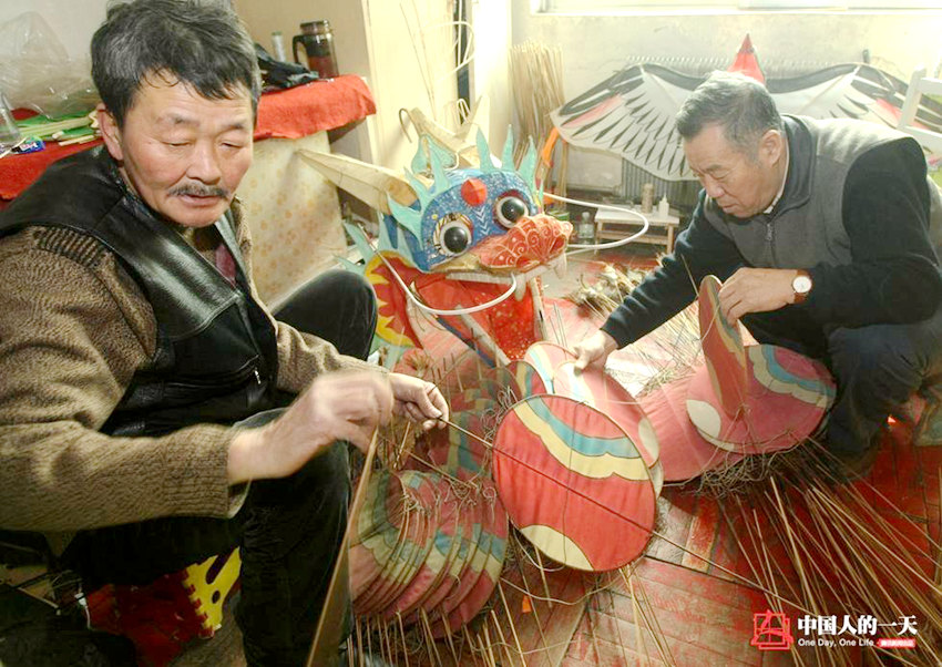 [중국인의 하루] ‘연’과 사랑에 빠진 노인 이야기