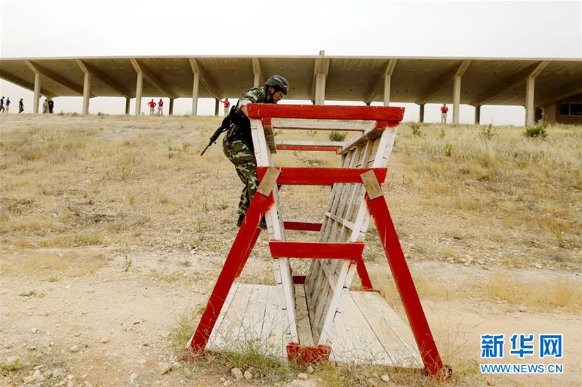 요르단 ‘전사 대회’ 참가한 중국 특수부대 병사들