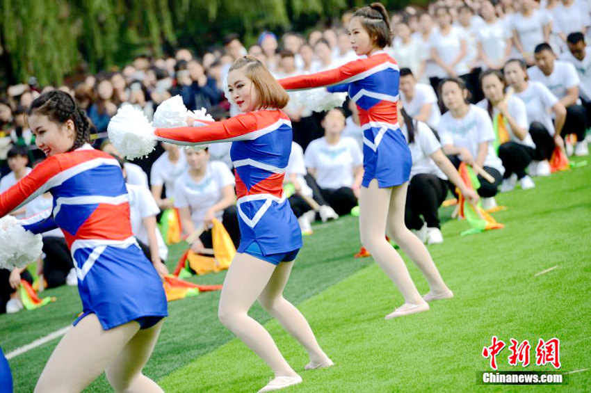 네이멍구 대학교에서 개최된 나담 운동회, 전통 풍습 재현