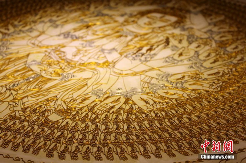 간쑤 화가, ‘금사 공예’로 둔황 석굴 벽화 재현