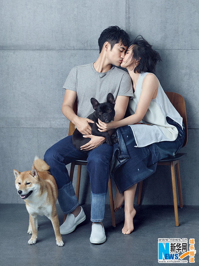위안훙♥장신이, 반려견과 함께한 가족사진 공개