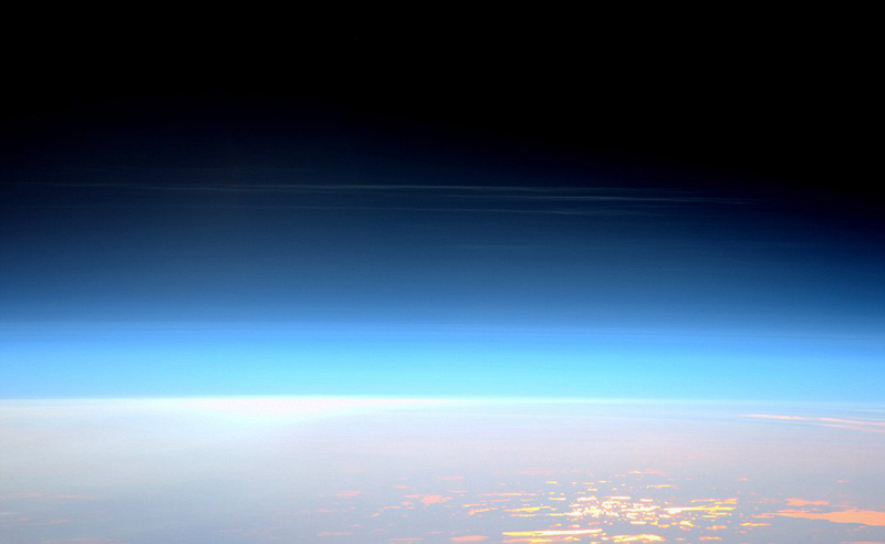 ISS 우주비행사가 촬영한 ‘황홀경’ 지구 사진