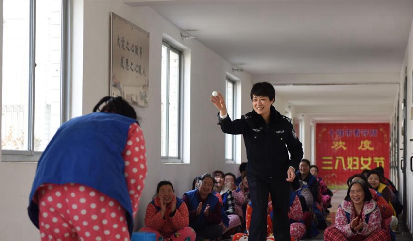 후베이 스옌 구치소 여성 교도관의 하루
