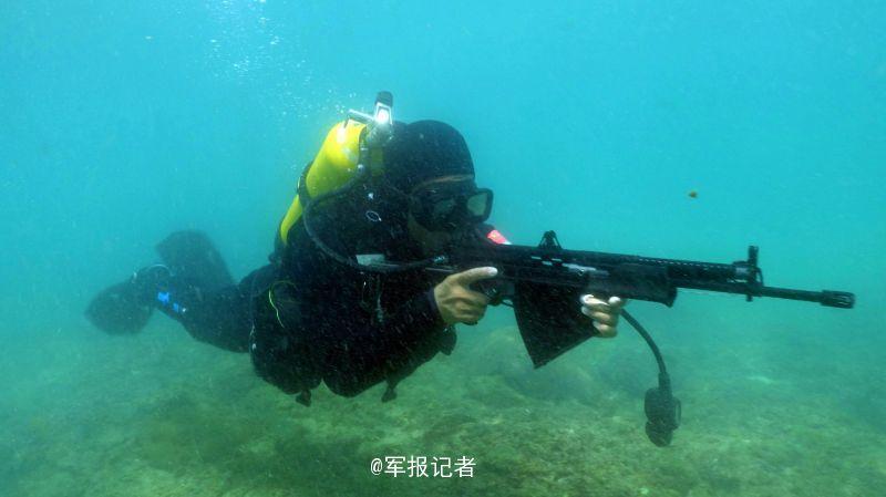中해방군 특전부대, 남중국해 해역에서 실전 훈련 돌입