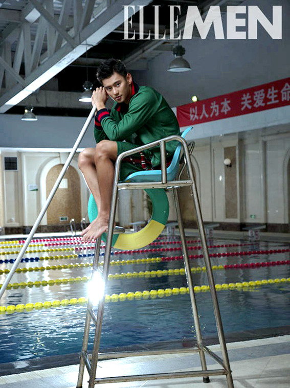 수영 금메달리스트 닝쩌타오, 근육질 몸매 뽐내