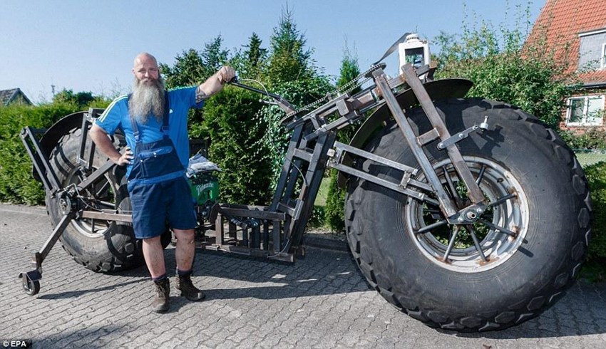 독일 男 초대형 자전거 제작, 무게 약 1톤