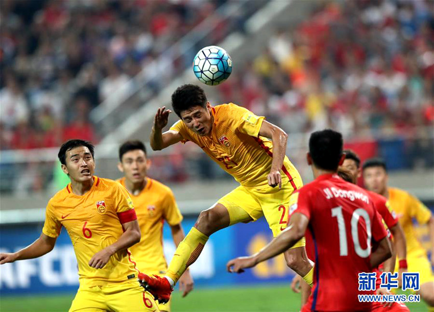 중국 축구 2:3으로 한국에 아쉽게 패, 이길 수 있었는데