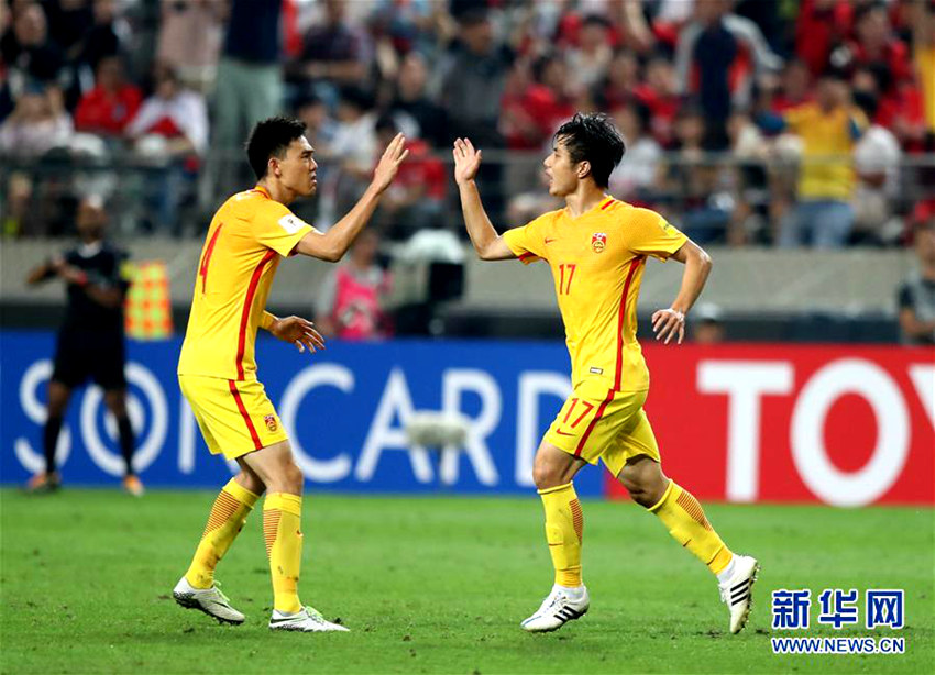 중국 축구 2:3으로 한국에 아쉽게 패, 이길 수 있었는데