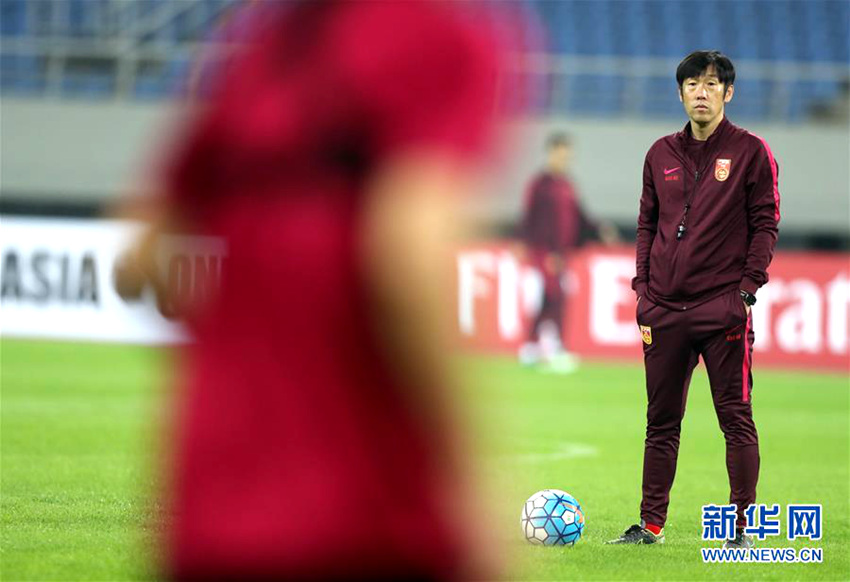 中 축구 국가대표팀 이란전 위해 구슬땀 흘려