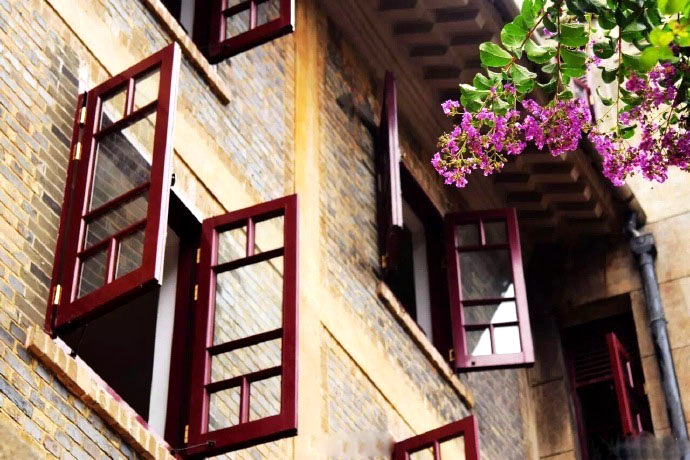 우한大 기숙사 ‘벚꽃 성’, 와이파이 설치된 민국식 건축물