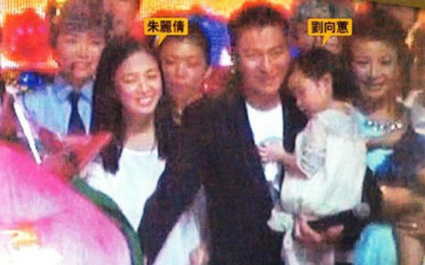 55세 유덕화 아들 생겼나? 8월 비밀리에 둘째 출산