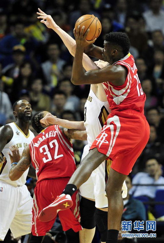 상하이 NBA 中 투어 개막전, 야오밍 류샹 바터얼 참석