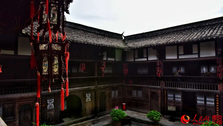 中 살아 있는 민국시기 건축물 박물관… 산시 칭무촨구전