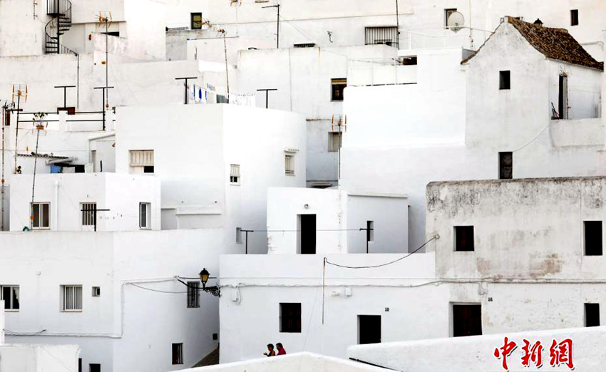 스페인의 ‘하얀 마을’, 고즈넉한 분위기 풍겨
