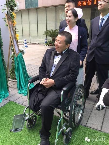 ‘우리 결혼해요!’ 장애도 막지 못한 사랑의 감동 스토리