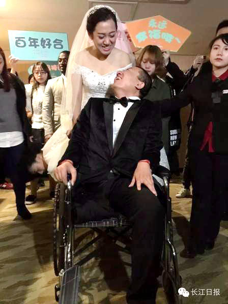 ‘우리 결혼해요!’ 장애도 막지 못한 사랑의 감동 스토리