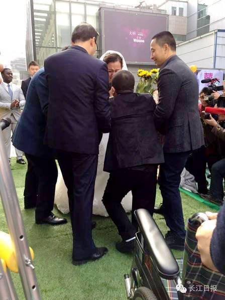 ‘우리 결혼해요!’ 장애도 막지 못한 사랑의 감동 스토리