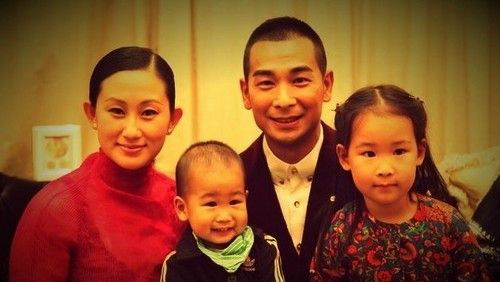 이효리 전지현 쑨리 안젤라베이비… ‘행복이 철철’ 中韓 스타들의 행복한 가족사진 모음