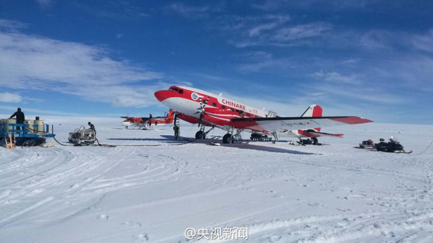 중국 최초의 극지 고정익 항공기 ‘쉐잉 601’, 남극 쿤룬기지에 착륙