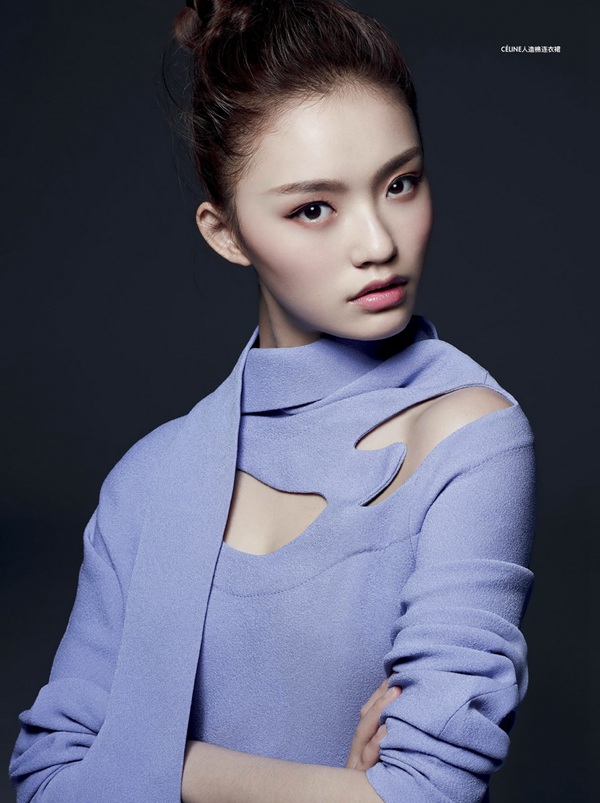 21세 린윈의 새해 첫 화보, 자연스러운 여성미