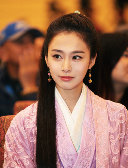 자연미인+뇌섹녀, 19일 신부 되는 김태희가 걸어온 연기 인생