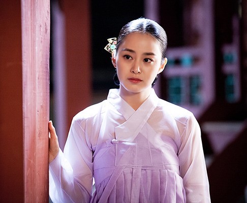 자연미인+뇌섹녀, 19일 신부 되는 김태희가 걸어온 연기 인생