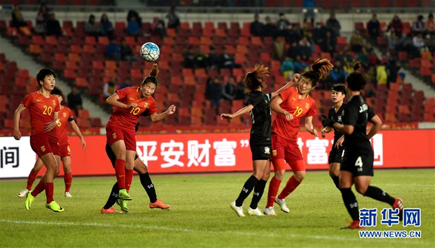 2017 여자축구 선수권대회: 중국 태국에 2:0 완승