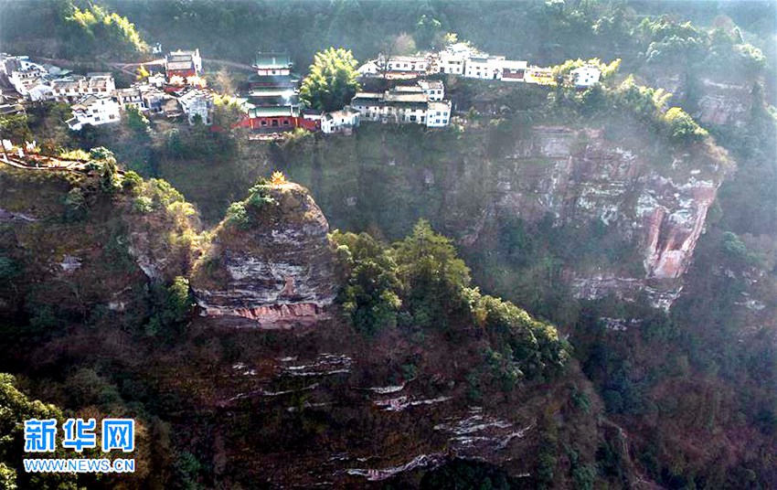 슈닝(休寧)현 치윈산(齊雲山, 제운산), 마을 사람들의 모습