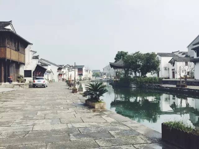 중국 항저우 농촌에 있는 ‘가장 아름다운 리모델링 하우스’: 수묵화 옮겨 놓은 듯