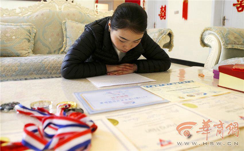 중국 미녀 ‘글로벌 암기왕’으로 거듭… 5분에 숫자 190개는 기본