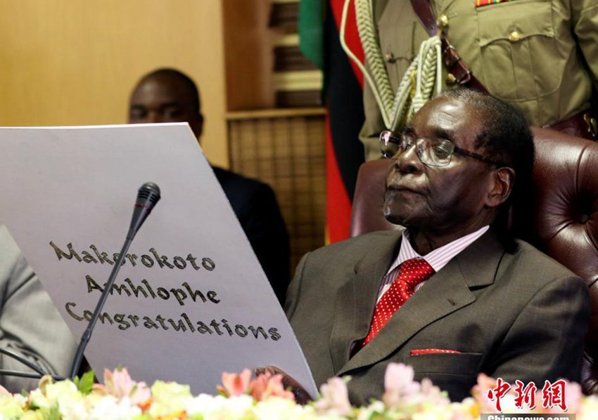93번째 생일 맞은 짐바브웨 대통령, 세계에서 가장 나이 많은 지도자
