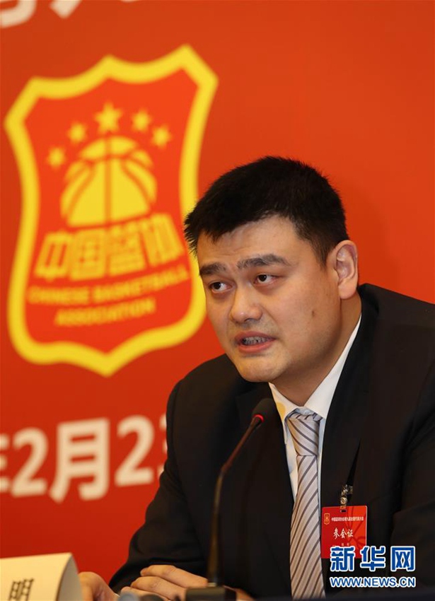 ‘걸어 다니는 만리장성’ 야오밍, 중국 농구 지휘한다! CBA 주석으로 선출