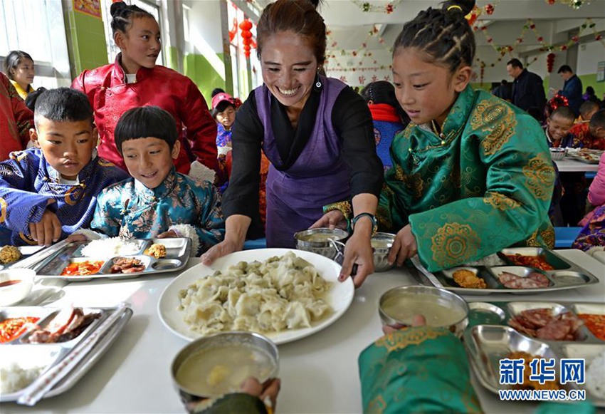 중국 시짱의 전통 역법 새해맞이, 설상 고원에서 펼쳐지는 즐거운 페스티벌