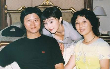 우월 유전자 자랑하는 中韓 스타들의 가족사진! 송혜교 트와이스 남궁민 판빙빙 유역비 안젤라베이비…