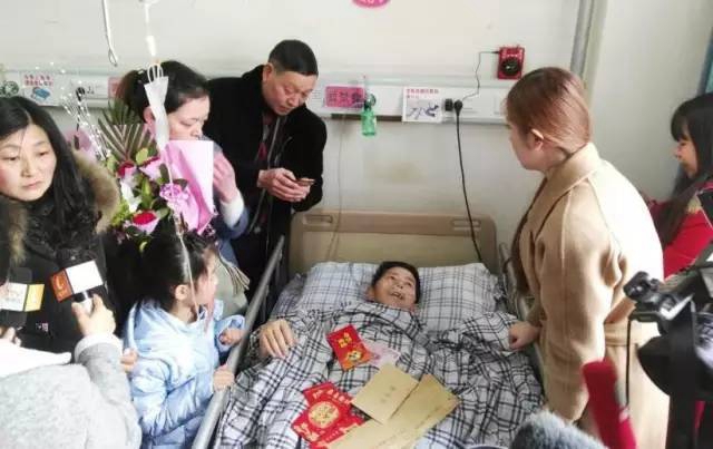 쓰촨 지진 당시 재산 전액 기부한 퇴역 군인, 이번엔 자기 자신을…
