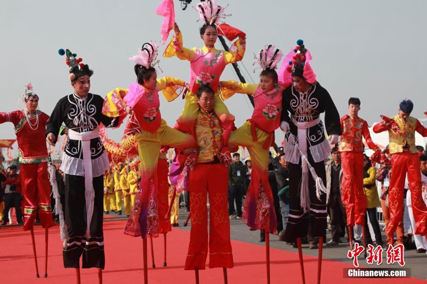 중국 랴오닝 ‘카이하이제’, 용춤 사자춤 등 다양한 볼거리 펼쳐져