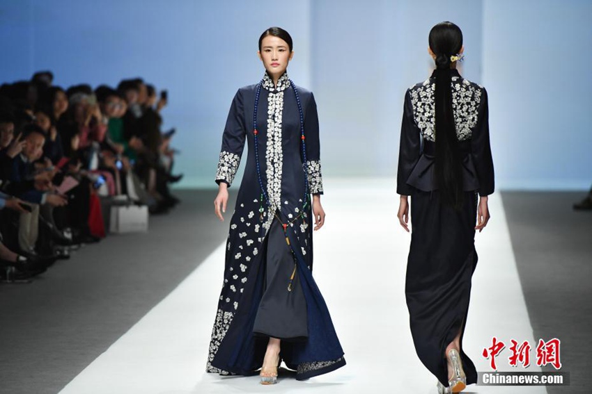 중국 선전 패션위크, 동방의 아름다움 표현한 전통 복식 문화 인기