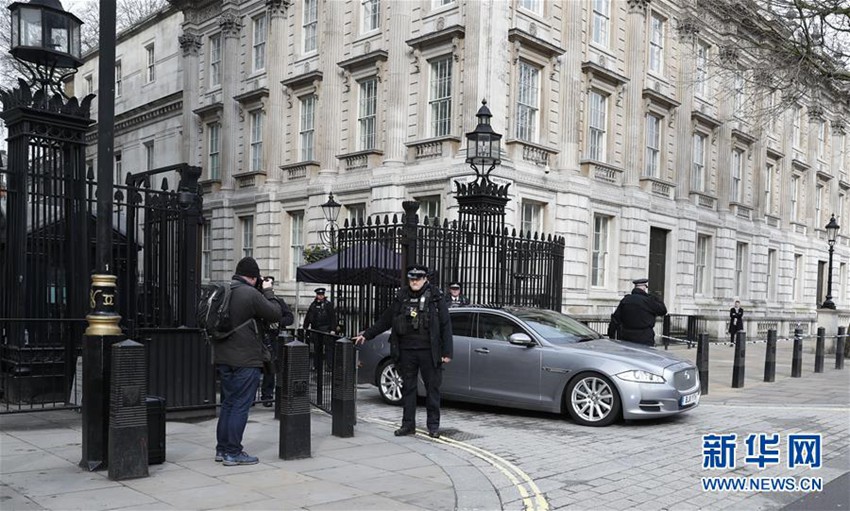 영국 런던 테러로 사상자 다수 발생, 테러범 MI5 조사받은 극단주의 男