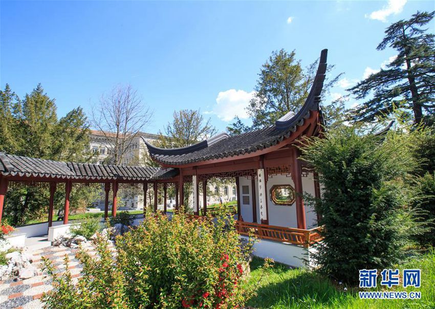 제네바 WTO 본부에 건설된 중국 정원 ‘구쑤위안’