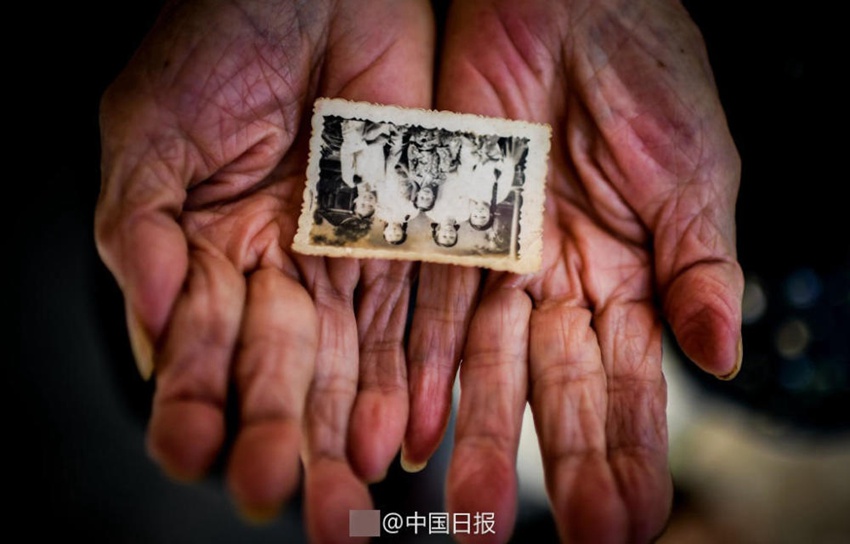 광시 100세 노인, 무려 64년간 사진사로 일해