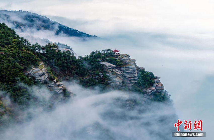 중국 장시 루산 산의 환상적인 운해, 감탄 금치 못하는 장관