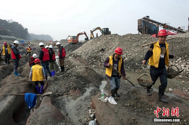중국 쓰촨 ‘장커우천인 유적지’ 발굴작업 종결, 문화재 3만 점 발굴!