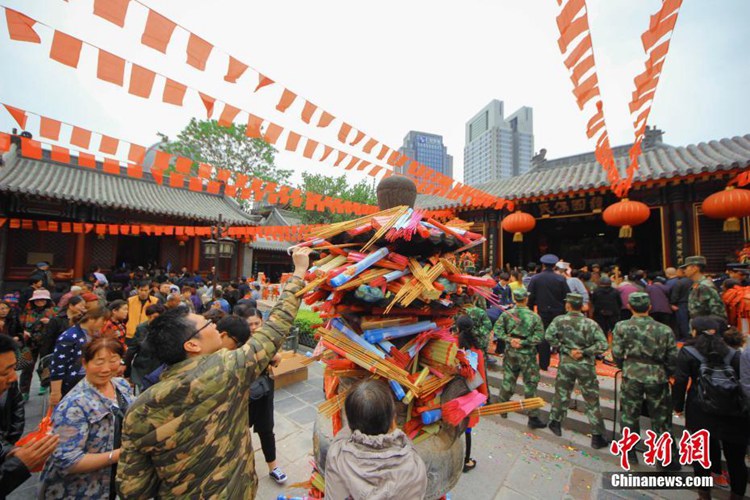 중국 톈진 천후궁서 마조신 탄생 1057주년 축전 열려