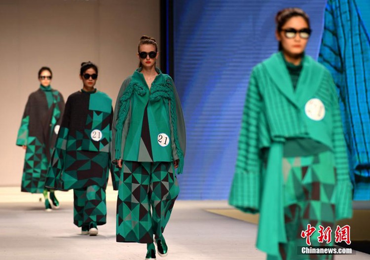 중국 ‘스스컵’ 대학 졸업생 패션 디자인 대회 성황리에 폐막