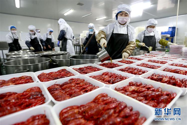 ‘중국 가재의 고향’ 장쑤 쉬이, 4월 들어 신선한 가재 시장점유율 쑥쑥