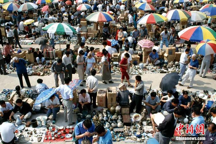 골동품 수집가들의 중국 최대 낙원, 베이징 판자위안 골동품 시장