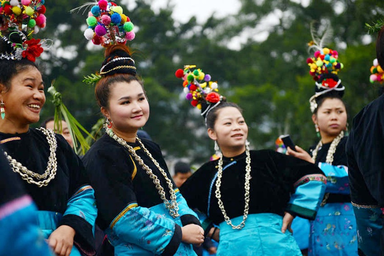 구이저우 동족 전통 축제 ‘살마절(薩瑪節)’ 탐방